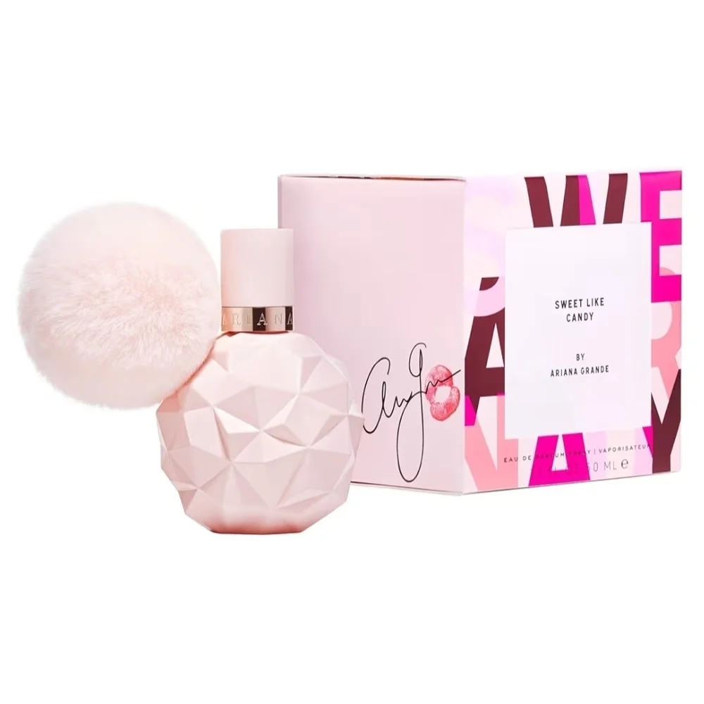 Ariana Grande Pink Floral Bath Set